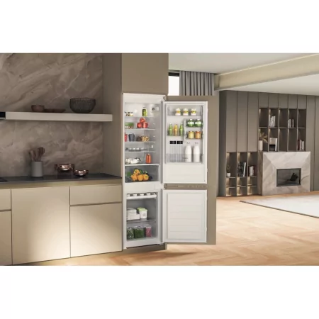 Kontrolsat - Whirlpool WHC18D051A1 Built-in Combined Fridge Freezer - 268L Class E