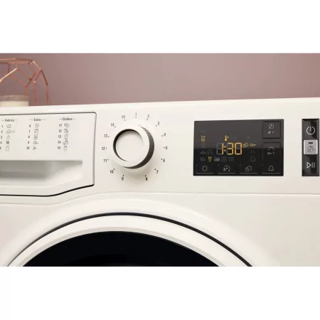 Kontrolsat - Máquina de Secar Roupa Hotpoint - 9Kg - Bomba de Calor - NT M11 91WK EU Kontrolsat - Máquina de Secar Roupa Hotpoint - 9Kg - Bomba de Calor - NT M11 91WK EU