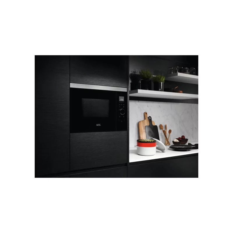 Kontrolsat - AEG Microwave - 26 L - MBE-2658-DEM