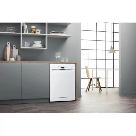 Kontrolsat - Hotpoint HFC3C41CW Dishwasher (14 Place Settings - 60cm - Class C) Kontrolsat - Hotpoint HFC3C41CW Dishwasher (14 Place Settings - 60cm - Class C)