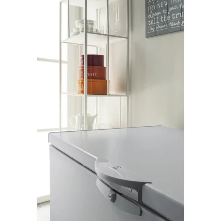 Kontrolsat - Indesit Chest Freezer - 204L - Class F - White - OS 1A 200 H 2 FREEZER ID Kontrolsat - Indesit Chest Freezer - 204L - Class F - White - OS 1A 200 H 2 FREEZER ID