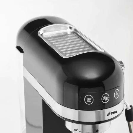 Kontrolsat - Máquina de Café Expresso Ufesa - 1350W - 20 Bares - Rápido Aquecimento Kontrolsat - Máquina de Café Expresso Ufesa - 1350W - 20 Bares - Rápido Aquecimento