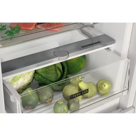 Kontrolsat - Whirlpool WHC18 T322 Integrated Fridge Freezer (250L - Class E - Não aplicável) Kontrolsat - Whirlpool WHC18 T322 Integrated Fridge Freezer (250L - Class E - Não aplicável)