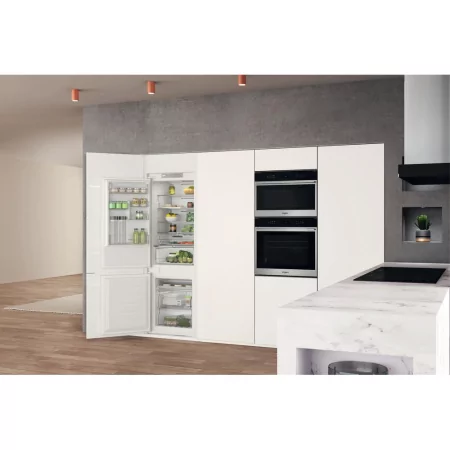 Kontrolsat - Whirlpool WHC18 T322 Integrated Fridge Freezer (250L - Class E - Não aplicável) Kontrolsat - Whirlpool WHC18 T322 Integrated Fridge Freezer (250L - Class E - Não aplicável)