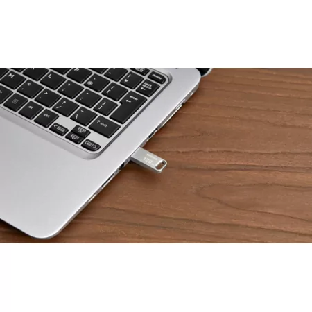 Kontrolsat - Pen Drive Kioxia TransMemory U366 - 128GB USB 3.2 - Metal