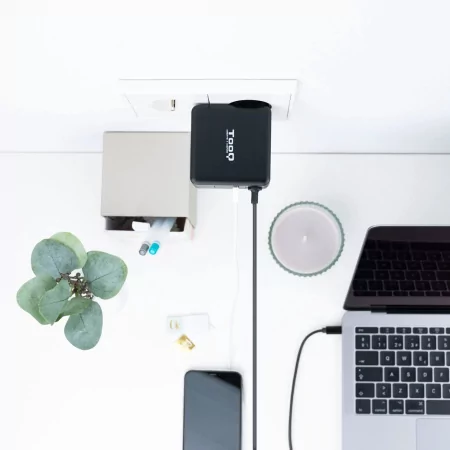 Kontrolsat - Carregador USB-C TooQ - Preto - TQLC-USBC65PD Kontrolsat - Carregador USB-C TooQ - Preto - TQLC-USBC65PD