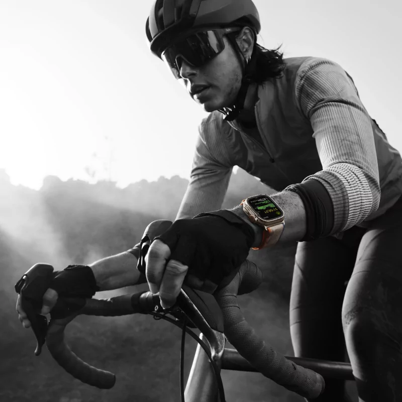 Kontrolsat - Apple Watch Ultra 2 GPS + Cellular Titanium | Orange Ocean Strap (49mm)