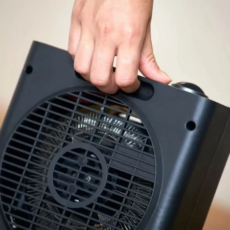 Kontrolsat - Black & Decker BXSH2003E Heater (2000W - Area 15-16 m²) Kontrolsat - Black & Decker BXSH2003E Heater (2000W - Area 15-16 m²)