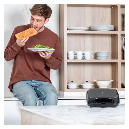 Kontrolsat - Sandwich Maker Grill Black & Decker - 750W - Brown and Black - BXSA752E Kontrolsat - Sandwich Maker Grill Black & Decker - 750W - Brown and Black - BXSA752E