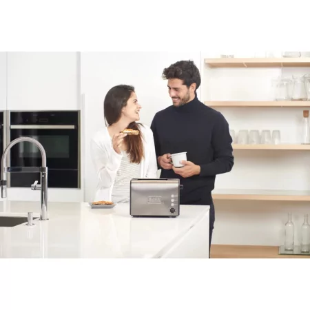 Kontrolsat - Torradeira Black+Decker 900W - 2 Fendas 7 Níveis - Inox - BXTO900E Kontrolsat - Torradeira Black+Decker 900W - 2 Fendas 7 Níveis - Inox - BXTO900E
