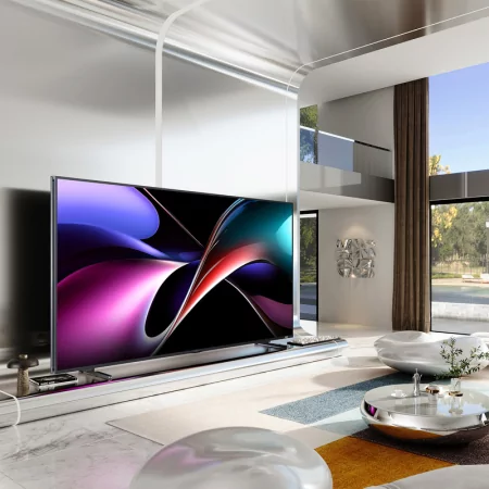 Smart TV Hisense 116UXQ de 116" (293 cm) RGB MiniLED 4K 165Hz Dolby Vision IQ IMAX Enhancer VIDAA U9