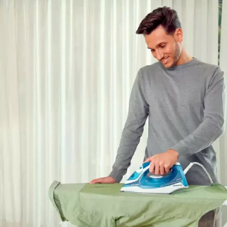 Iron Taurus - Baltic 2200 - 2200W - Steam Iron