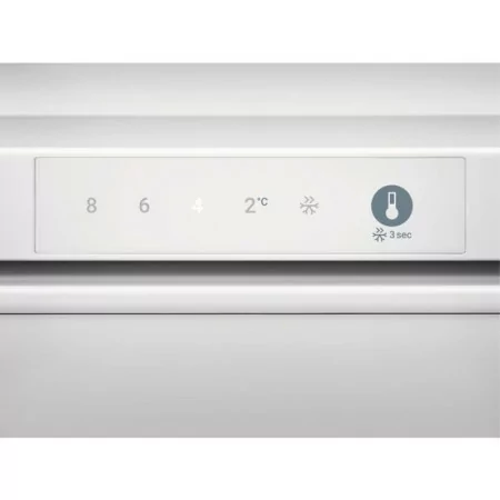 1-Door Refrigerator Zanussi - White - E Class - ZEAN11EW0