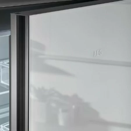 Frigorífico Combinado AEG - 366L - Classe E - No Frost - Inox - RCB736E7ML|Aeg|7332543996261