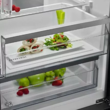Frigorífico Combinado AEG - 366L - No Frost - Classe E - Branco - RCB636E5MW|Aeg|7332543729739