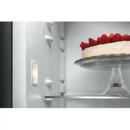 Whirpool Built-in Refrigerator - 314L - Class F - White - ARG 180822