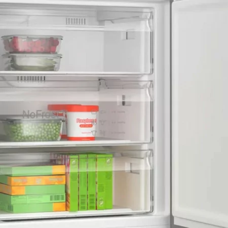 Bosch Combined Refrigerator - 311L - No Frost / Series 6 - Black - KGN49LBCF
