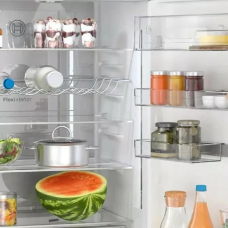 Frigorífico Combinado Bosch - 311L - No Frost / Série 6 - Preto - KGN49LBCF|Bosch|4242005291984