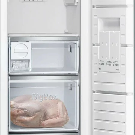 Siemens iQ500 Upright Freezer - 242 L - Class E - Stainless Steel - GS-36-NAIEP
