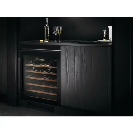 AEG Wine Cellar - 52 Bottles - Class G - Black - AWUS052B5B