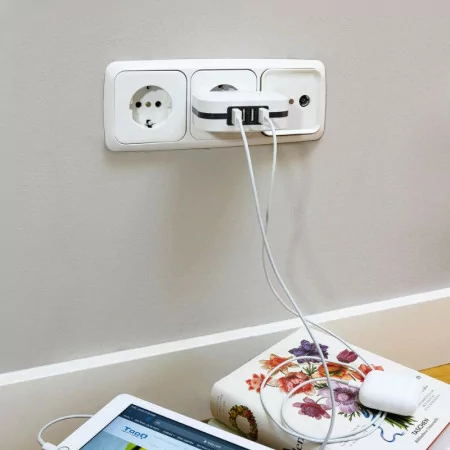 TooQ Charger - 4x USB 5V - AI Control - TQWC-1S04WT