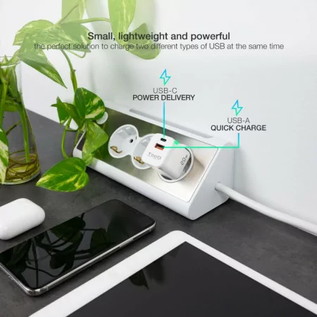 TooQ Wall Charger - USB-C/PD + USB-A/QC - 20W - White - TQWC-QCPD20WT