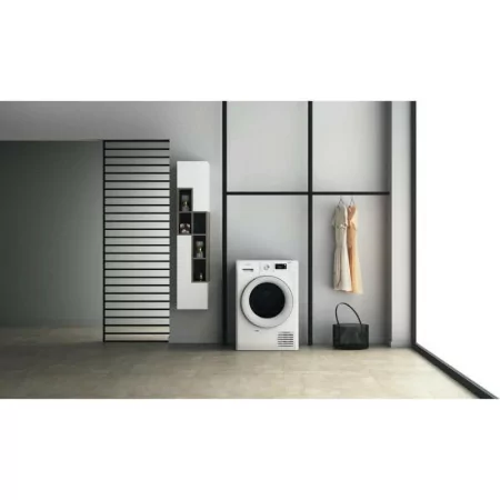 Máquina de Secar Roupa Whirpool - 8Kg - Bomba de Calor - Classe A++ - Branca - FFTN M11 82 SPT|Whirlpool|8003437639289