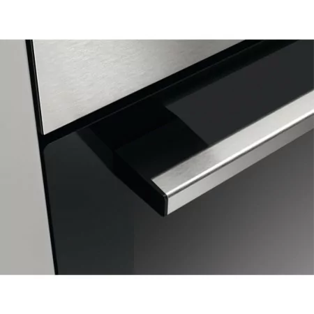 Zanussi Built-in Electric Oven - 2790W - 72L - A+ - Black / Stainless Steel - ZOHXX3X1