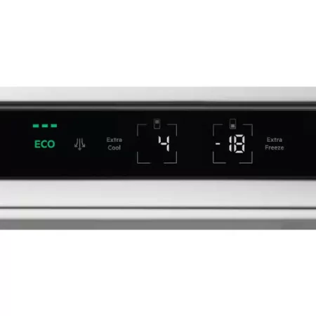 AEG Combined Refrigerator - 376L - White - NSC7G751