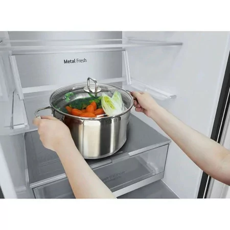 Frigorífico Combinado LG - 341L - Preto - GBB71MCVGN|LG|8806084123138