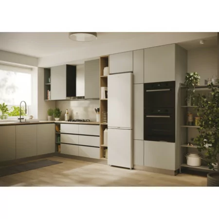 Candy Combined Refrigerator - 279L - (182.5cm - No Frost) - CNCQ2T518EW
