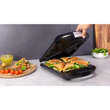 Máquina para Fazer Sanduíches Cecotec 03111 - Preto