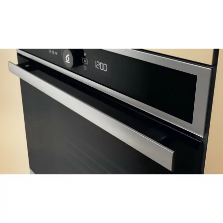 Built-in Whirlpool Oven 73L A+ - WOI4IS8PM