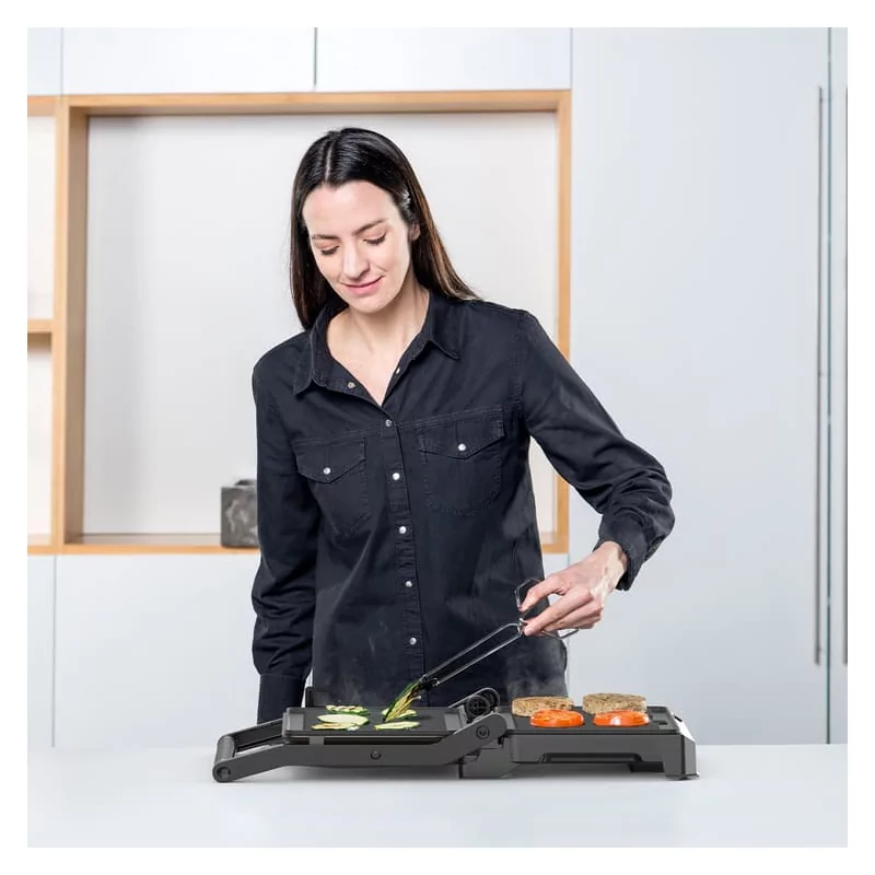 Black+Decker 1000W Sandwich Maker - 180º Opening - Non-stick Plates - BXGR1001E