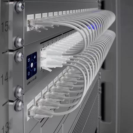 Kontrolsat - Ubiquiti UniFi Switch Pro Max 48 - (48 Ports - Layer 3 - 2.5GbE) Kontrolsat - Ubiquiti UniFi Switch Pro Max 48 - (48 Ports - Layer 3 - 2.5GbE)