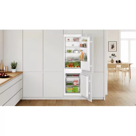 Kontrolsat - Bosch Built-in Combined Fridge Freezer 267L - KIV86NSE0 Kontrolsat - Bosch Built-in Combined Fridge Freezer 267L - KIV86NSE0